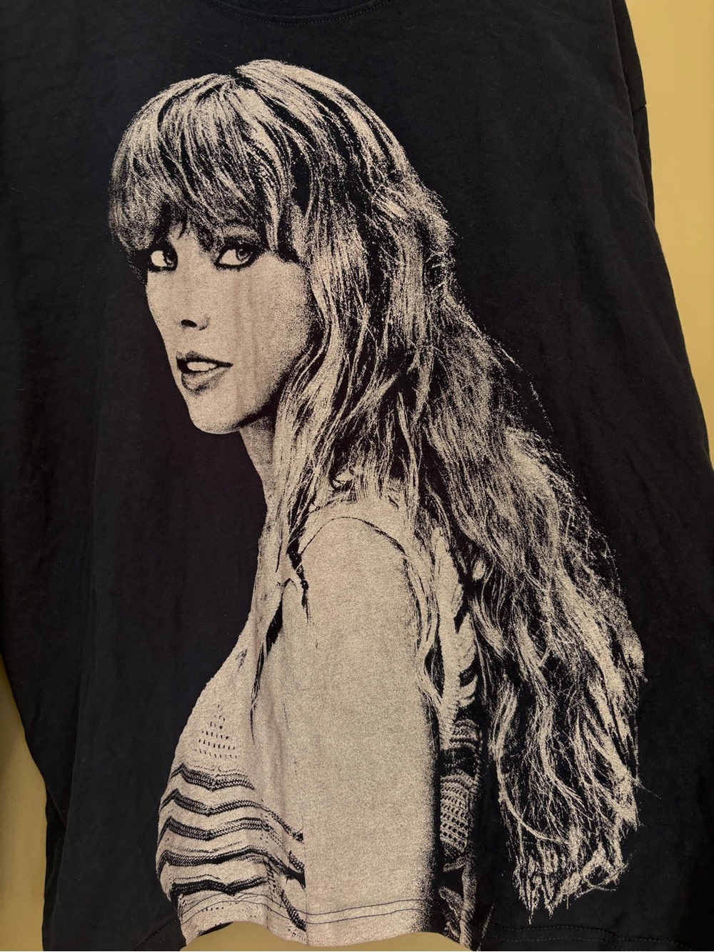 Taylor Swift The Eras Tour Navy Blue Long Sleeve Shirt Size LARGE - Picture 4 of 7